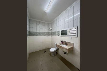 Casa para alugar com 160m², 3 quartos e sem vaga Casa para alugar com 160m², 3 quartos e sem vagaBanheiro da Suíte