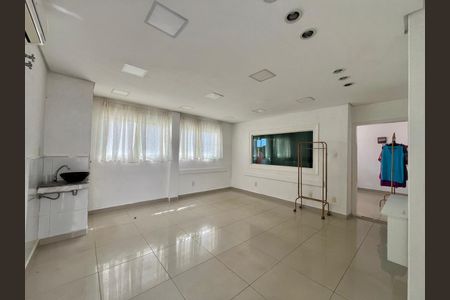 Casa para alugar com 160m², 3 quartos e sem vaga