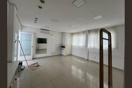 Casa para alugar com 160m², 3 quartos e sem vaga Casa para alugar com 160m², 3 quartos e sem vagaSala 2