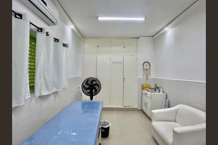 Casa para alugar com 160m², 3 quartos e sem vaga Casa para alugar com 160m², 3 quartos e sem vagaQuarto 1