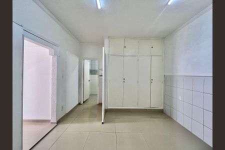 Casa para alugar com 160m², 3 quartos e sem vaga Casa para alugar com 160m², 3 quartos e sem vagaSuîte