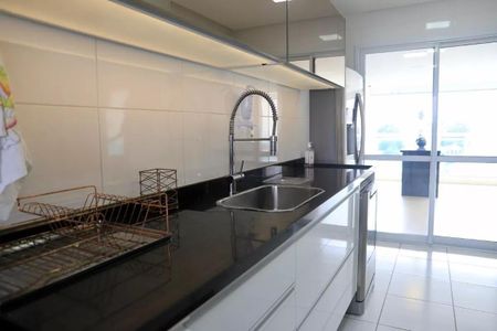 Apartamento à venda com 3 quartos, 200m² em Vila Mariana, São Paulo