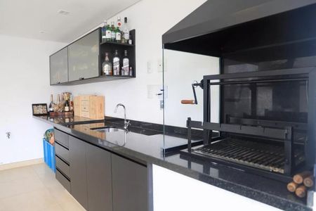 Apartamento à venda com 3 quartos, 200m² em Vila Mariana, São Paulo