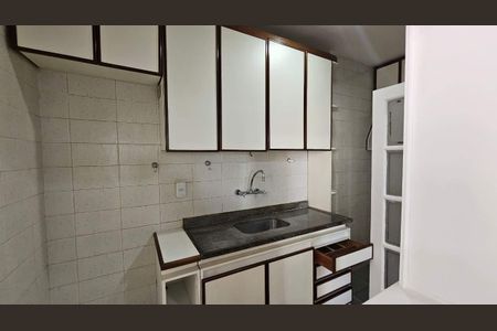 Apartamento à venda com 55m², 2 quartos e 1 vaga