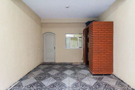 Casa para alugar com 191m², 4 quartos e 1 vagaQuintal