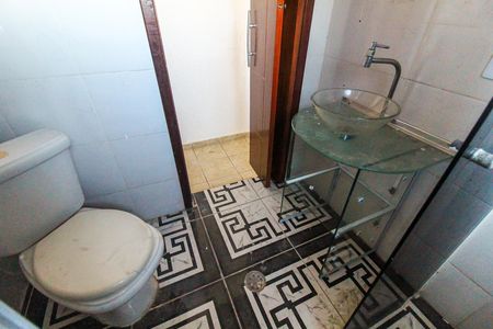 Casa para alugar com 191m², 4 quartos e 1 vagaBanheiro