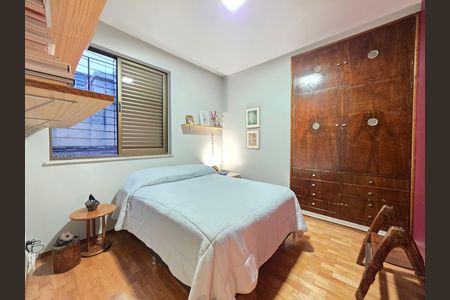 Apartamento à venda com 115m², 3 quartos e 1 vagaQuarto 2