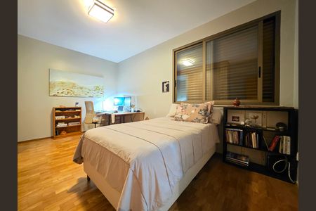 Apartamento à venda com 115m², 3 quartos e 1 vagaQuarto Suíte 