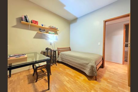 Apartamento à venda com 115m², 3 quartos e 1 vagaQuarto 3