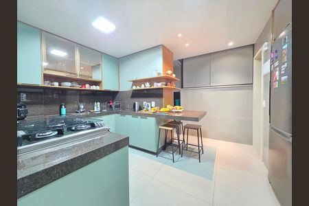 Apartamento à venda com 115m², 3 quartos e 1 vagaCozinha 