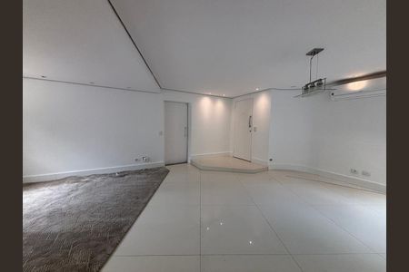 Apartamento à venda com 126m², 3 quartos e 2 vagasFoto 02