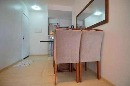Apartamento para alugar com 77m², 3 quartos e 1 vaga Apartamento para alugar com 77m², 3 quartos e 1 vagaSala