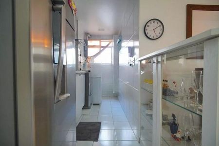 Apartamento para alugar com 77m², 3 quartos e 1 vaga Apartamento para alugar com 77m², 3 quartos e 1 vagaCozinha