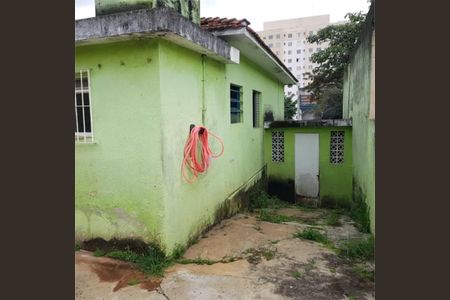 Casa à venda com 2 quartos, 296m² em Vila Zat, São Paulo