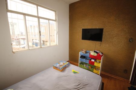 Apartamento à venda com 90m², 3 quartos e 1 vagaquarto 3