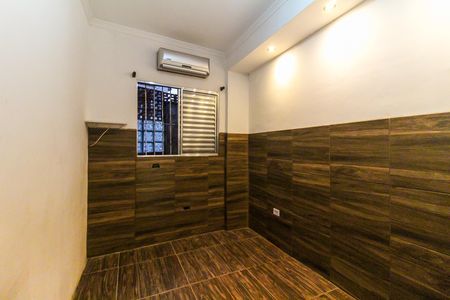 Quarto de casa para alugar com 1 quarto, 100m² em Vila Nova Curuca, São Paulo