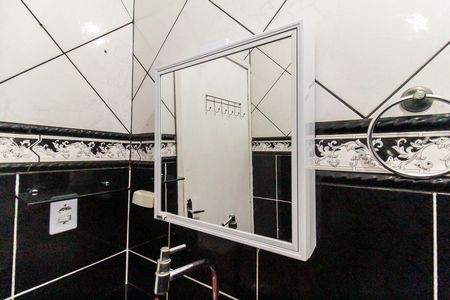 Casa para alugar com 100m², 1 quarto e 1 vaga Casa para alugar com 100m², 1 quarto e 1 vagaBanheiro