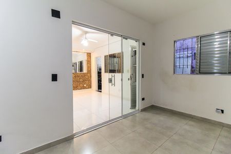 Casa para alugar com 100m², 1 quarto e 1 vaga Casa para alugar com 100m², 1 quarto e 1 vagaGaragem