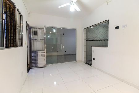 Casa para alugar com 100m², 1 quarto e 1 vaga Casa para alugar com 100m², 1 quarto e 1 vagaSala