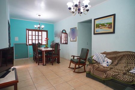 Sala de casa à venda com 3 quartos, 300m² em Sarandi, Porto Alegre