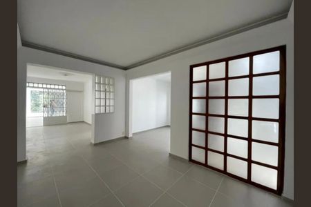Foto 08 de casa à venda com 5 quartos, 250m² em Mirandópolis, São Paulo