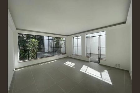 Foto 03 de casa à venda com 5 quartos, 250m² em Mirandópolis, São Paulo