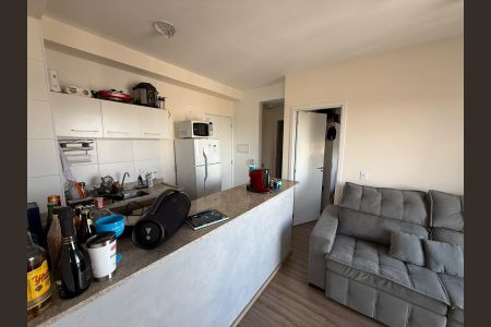 Sala de apartamento para alugar com 1 quarto, 41m² em City Bussocaba, Osasco