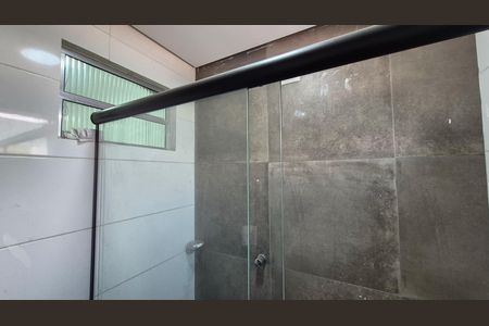 Apartamento para alugar com 40m², 2 quartos e sem vaga Apartamento para alugar com 40m², 2 quartos e sem vagaBanheiro da suíte