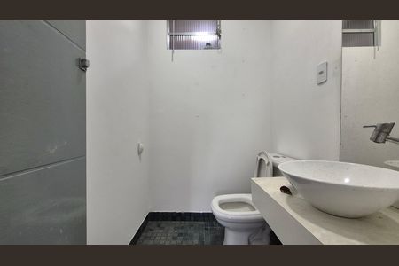 Apartamento para alugar com 40m², 2 quartos e sem vaga Apartamento para alugar com 40m², 2 quartos e sem vagaBanheiro
