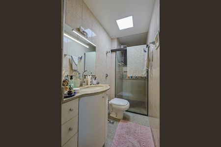 Apartamento à venda com 176m², 4 quartos e 2 vagas
