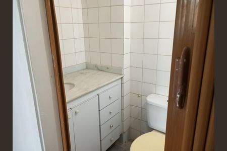 Apartamento para alugar com 61m², 2 quartos e 1 vaga Apartamento para alugar com 61m², 2 quartos e 1 vagaBanheiro