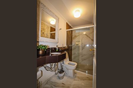 Apartamento para alugar com 112m², 2 quartos e 2 vagas Apartamento para alugar com 112m², 2 quartos e 2 vagasBanheiro 2