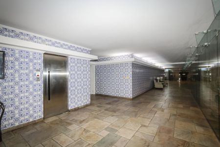 Apartamento para alugar com 112m², 2 quartos e 2 vagas Apartamento para alugar com 112m², 2 quartos e 2 vagasHall de Entrada