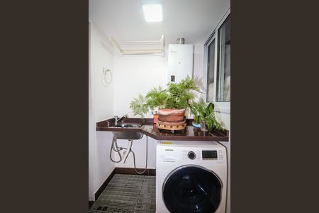 Apartamento para alugar com 112m², 2 quartos e 2 vagas Apartamento para alugar com 112m², 2 quartos e 2 vagasÁrea de Serviço
