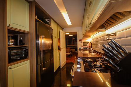 Apartamento para alugar com 112m², 2 quartos e 2 vagas Apartamento para alugar com 112m², 2 quartos e 2 vagasCozinha