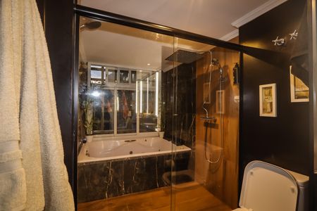 Apartamento para alugar com 112m², 2 quartos e 2 vagas Apartamento para alugar com 112m², 2 quartos e 2 vagasBanheiro da Suite