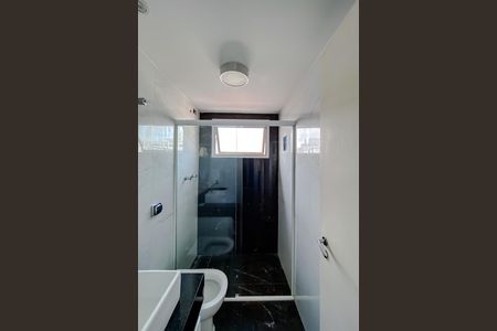 Apartamento à venda com 57m², 1 quarto e 1 vaga Apartamento à venda com 57m², 1 quarto e 1 vagaBanheiro