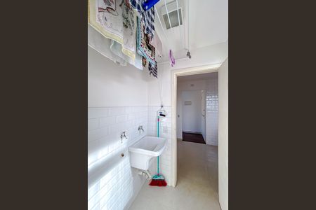 Apartamento à venda com 57m², 1 quarto e 1 vaga Apartamento à venda com 57m², 1 quarto e 1 vagaÁrea de Serviço