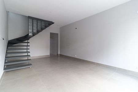 Casa para alugar com 140m², 2 quartos e sem vagaSala