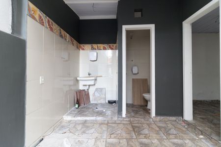 Casa para alugar com 140m², 2 quartos e sem vagaQuintal
