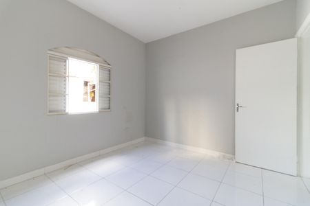 Casa para alugar com 140m², 2 quartos e sem vagaQuarto 2