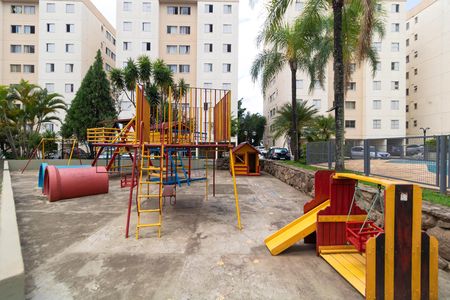 Apartamento para alugar com 60m², 2 quartos e 1 vaga Apartamento para alugar com 60m², 2 quartos e 1 vagaÁrea comum - Playground