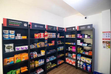 Apartamento para alugar com 60m², 2 quartos e 1 vaga Apartamento para alugar com 60m², 2 quartos e 1 vagaÁrea comum - Mini mercado