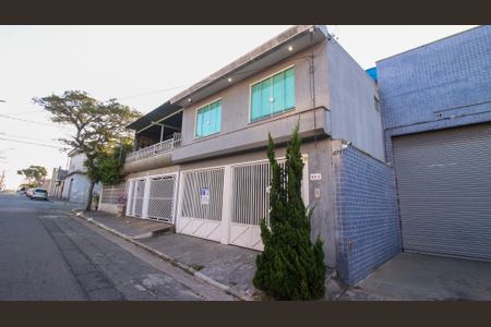 Casa para alugar com 150m², 3 quartos e 3 vagas
