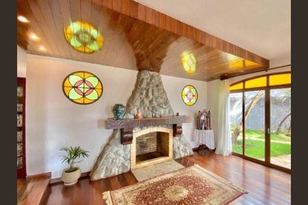 Casa à venda com 5 quartos, 520m² em Mangabeiras, Belo Horizonte