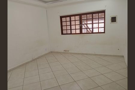 Casa para alugar com 1 quarto, 70m² em Vila Irmaos Arnoni, São Paulo