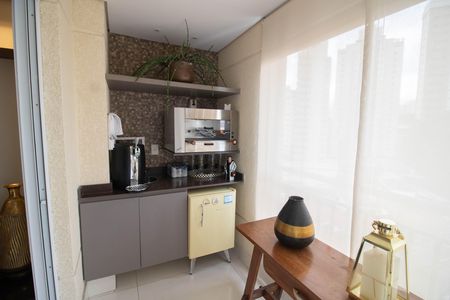 Apartamento à venda com 205m², 4 quartos e 4 vagasVARANDA DA SALA E ÁREA GOURMET