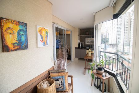 Apartamento à venda com 205m², 4 quartos e 4 vagasVARANDA DA SALA E ÁREA GOURMET