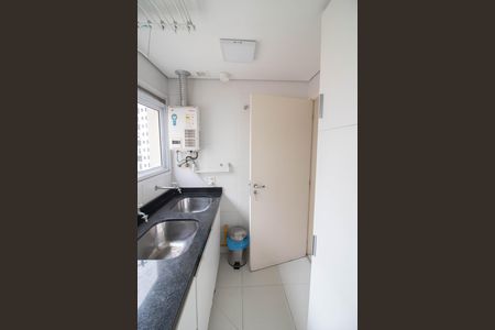 Apartamento à venda com 205m², 4 quartos e 4 vagasÁREA DE SERVIÇO