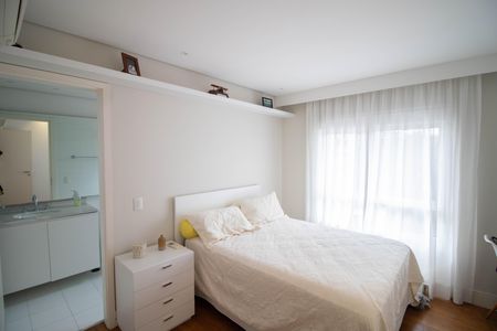 Apartamento à venda com 205m², 4 quartos e 4 vagasSUÍTE 2